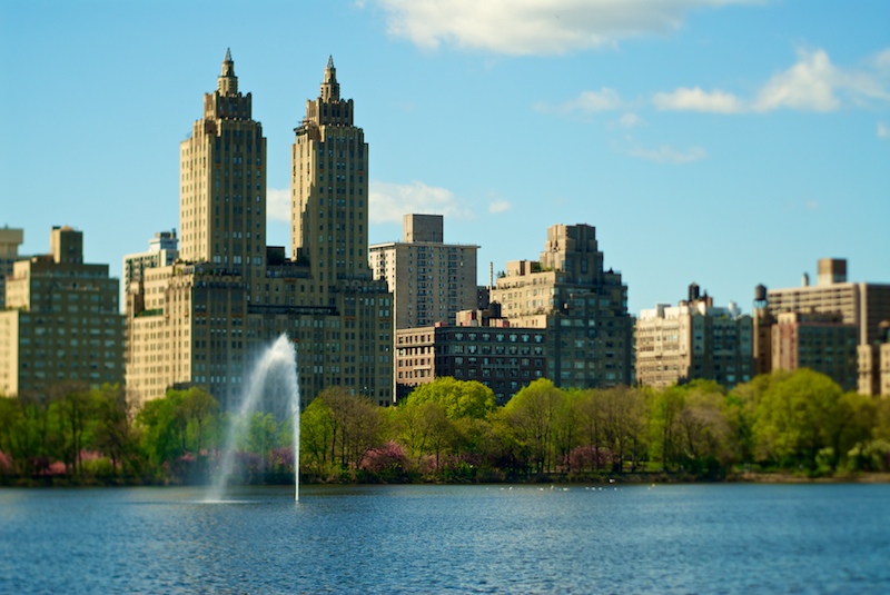 Jacqueline Kennedy Onassis Reservoir, Central Park West